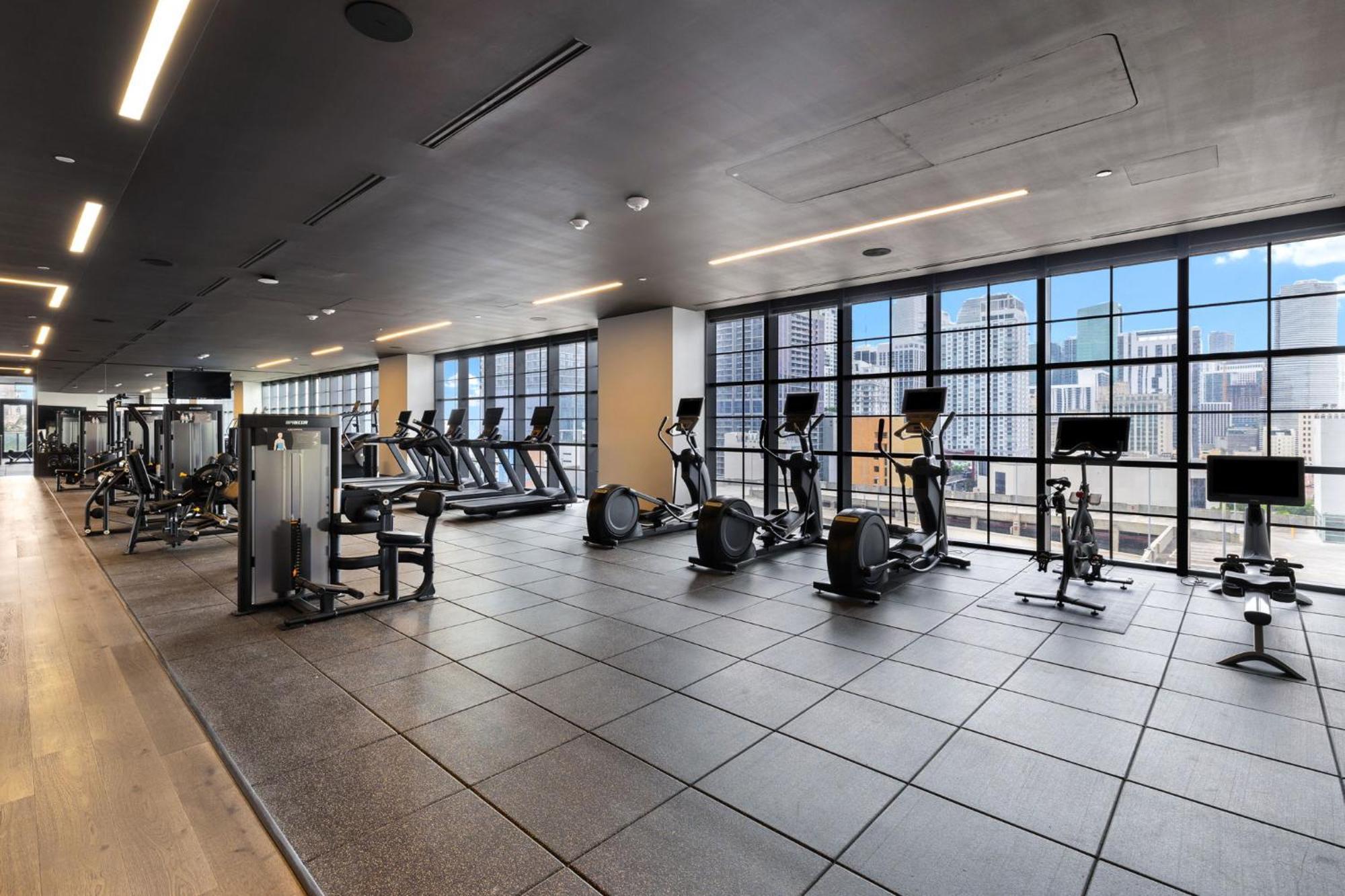 Luxury On 47th! Floor In Downtown Apartamento *